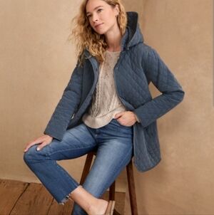 Quilted Hooded Women's Jacket - Slate Blue